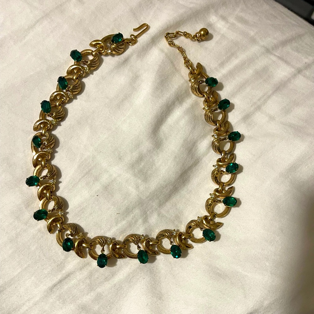 Vintage Antique Gold Tone Necklace with Green Stones